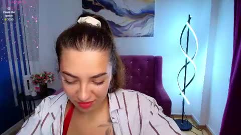 Snapshot of tory_vixen chatting on 07-22-26, 02:03 Victoria online show from 07-22-26, 02:03