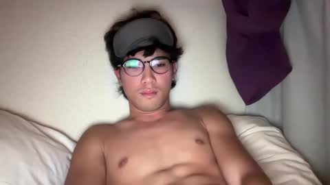 Karo online show from 11-21-25, 05:22