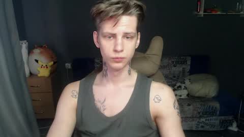 Snapshot of tosssska20 chatting on 06-03-26, 02:33 Toshka online show from 06-03-26, 02:33