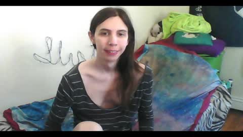 Luna online show from 03-29-26, 08:20