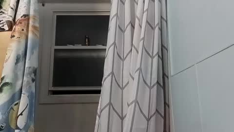 totallyawesome_65 online show from 03-11-26, 08:20