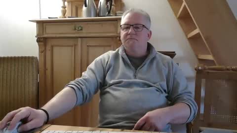 toto758 online show from 02-25-25, 11:41