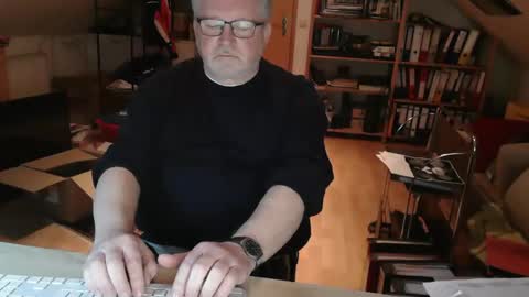 toto758 online show from 02-18-26, 09:00