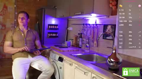 Paul online show from 10-20-25, 03:18