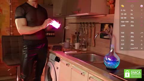 Paul online show from 11-19-25, 03:39