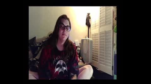 Toxiclove1311 online show from 09-25-25, 01:42