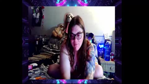 Toxiclove1311 online show from 10-02-25, 01:45