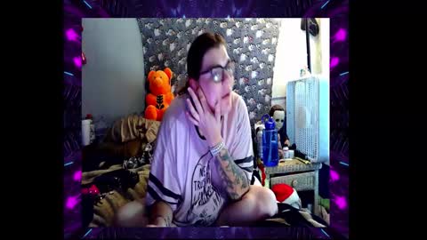 Toxiclove1311 online show from 10-26-25, 10:15