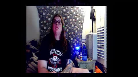 Toxiclove1311 online show from 11-06-25, 10:43