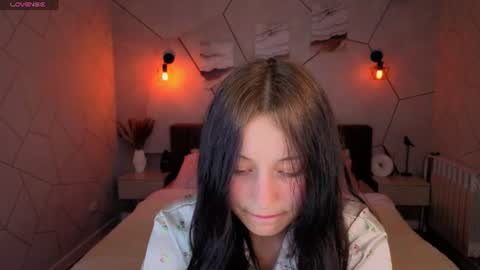 tracey_gill online show from 06-21-26, 09:23