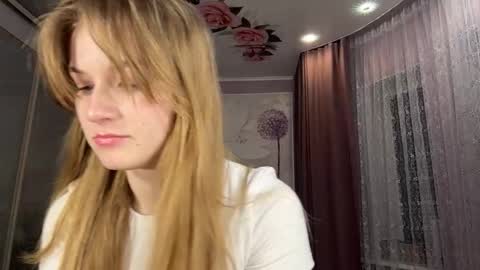 Anna online show from 03-24-26, 06:35