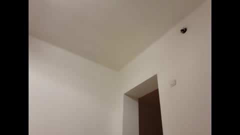 Snapshot of tralalabala chatting on 11-21-25, 08:18 Tralalabala online show from 11-21-25, 08:18