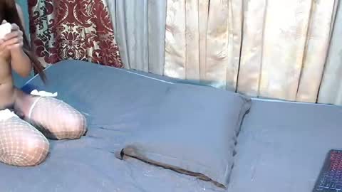 Gigi online show from 04-15-26, 06:04