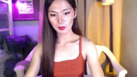 Emerald online show from 04-14-26, 01:06