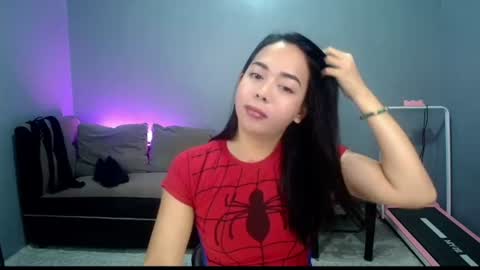 Snapshot of transmanilasue chatting on 07-15-26, 05:02 Sue online show from 07-15-26, 05:02