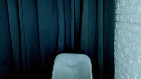 Snapshot of transmedusaxxx chatting on 07-04-26, 01:34 Chloe online show from 07-04-26, 01:34