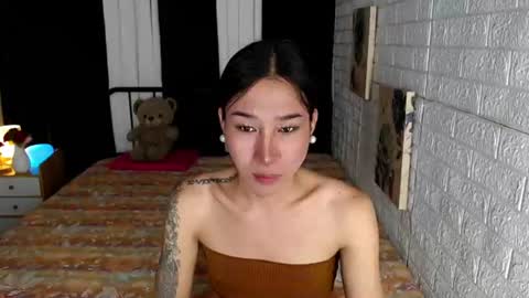 Snapshot of transmedusaxxx chatting on 07-19-26, 08:01 Chloe online show from 07-19-26, 08:01