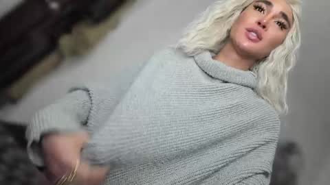 ALMIGHTY GODDESS VALENTINA online show from 05-06-26, 06:46