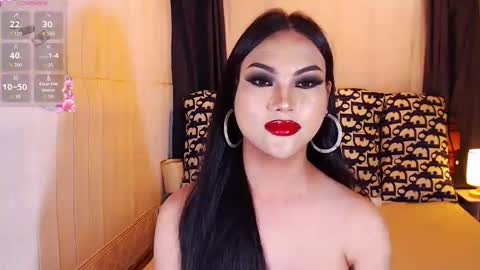 Snapshot of transuniverseph chatting on 10-12-25, 02:38 TransUNIVERSEph online show from 10-12-25, 02:38