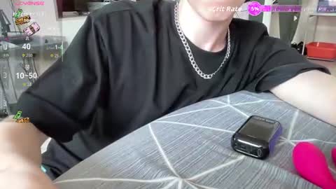Travis online show from 07-09-26, 09:02