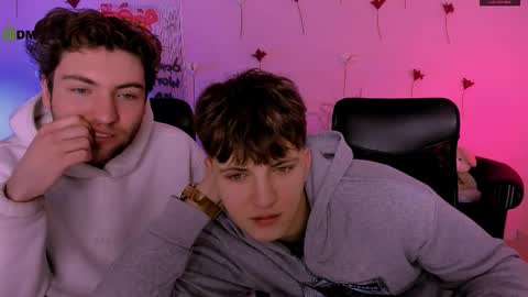 Travis online show from 02-15-26, 09:41