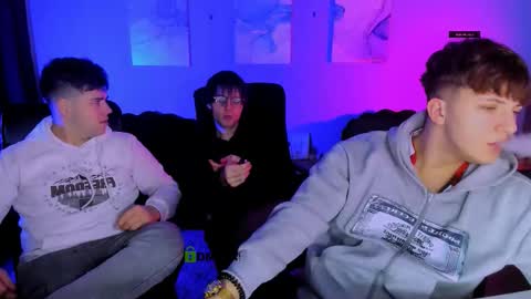 Travis online show from 02-20-26, 09:32