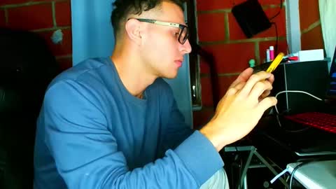 TRAVIS. online show from 02-23-26, 11:29