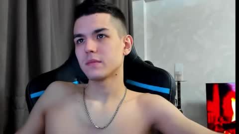 travisrivas online show from 02-18-25, 04:05