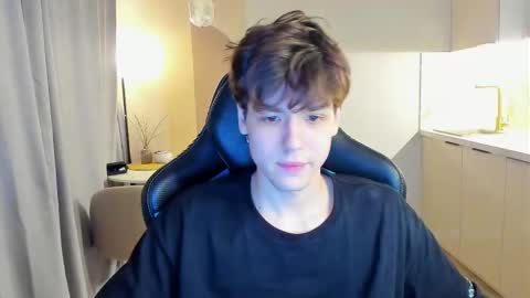 travisrivas online show from 10-23-25, 07:23