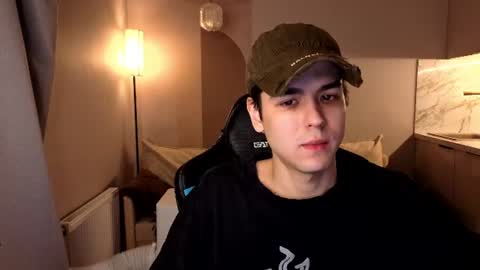 Snapshot of travisrivas chatting on 07-13-26, 07:05 travisrivas online show from 07-13-26, 07:05