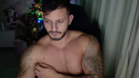 TRAVISS HOLDEN online show from 12-18-24, 04:31