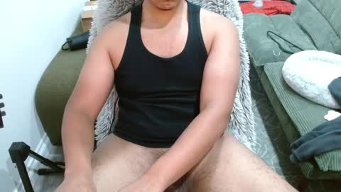 Snapshot of travistired chatting on 01-11-25, 07:06 travistired online show from 01-11-25, 07:06