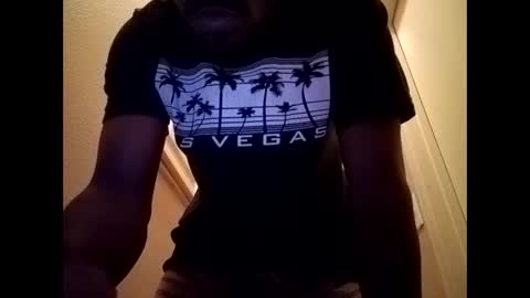 Snapshot of treal408255 chatting on 12-13-24, 08:04 Treal online show from 12-13-24, 08:04
