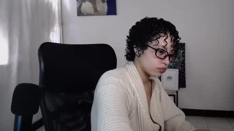 Emily online show from 03-05-26, 06:15