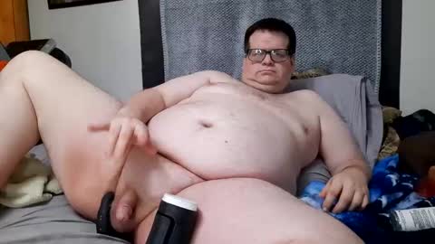 Snapshot of treatbobnice chatting on 02-16-26, 03:41 Treat Bob Nice online show from 02-16-26, 03:41