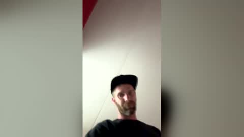 TreeBurner1 online show from 04-29-26, 06:17