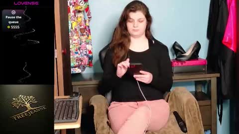 TreeJeanne online show from 01-17-26, 05:38