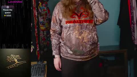 TreeJeanne online show from 03-25-26, 04:57