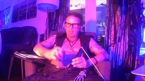 Trent Pounder online show from 09-24-25, 09:12