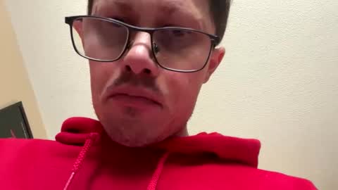 Snapshot of trevgrad08 chatting on 01-01-25, 08:26 Mystic allusion online show from 01-01-25, 08:26