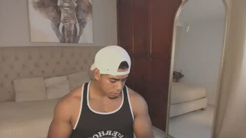 Snapshot of trevor_vinc chatting on 06-14-26, 03:47 trevor online show from 06-14-26, 03:47