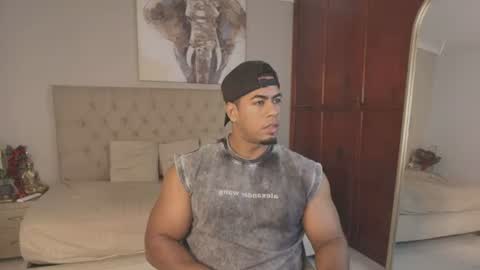 Snapshot of trevor_vinc chatting on 06-28-26, 03:51 trevor online show from 06-28-26, 03:51