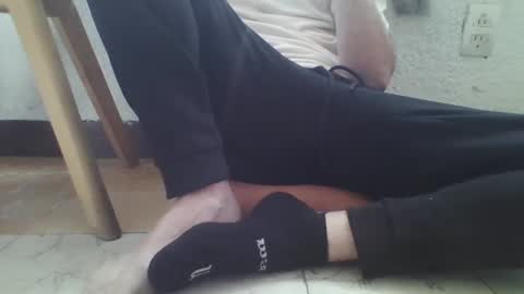 Snapshot of tri4f38 chatting on 09-14-25, 04:17 tri4f38 online show from 09-14-25, 04:17