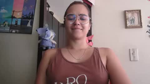 triana_bell online show from 05-10-26, 04:56