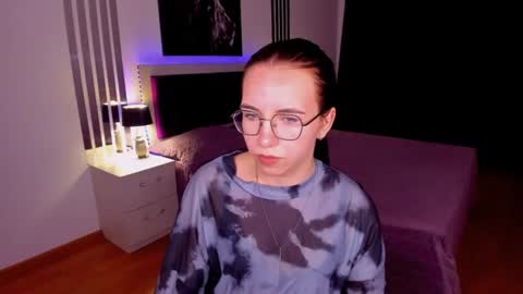 Snapshot of triciadaisy chatting on 06-23-26, 03:10 TriciaDaisy online show from 06-23-26, 03:10
