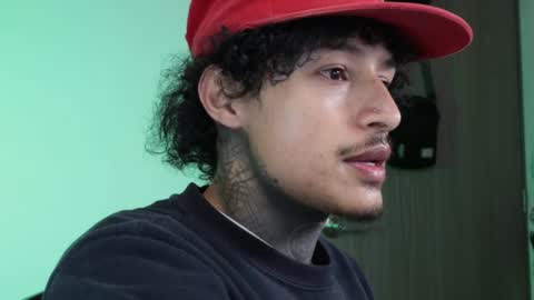 - trieone online show from 04-10-26, 12:16