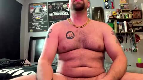 Snapshot of triller402 chatting on 02-01-26, 10:36 triller402 online show from 02-01-26, 10:36