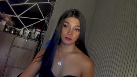 Snapshot of trinityfucksyou chatting on 02-17-25, 02:04 Ms Ella online show from 02-17-25, 02:04