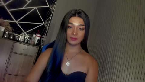 Snapshot of trinityfucksyou chatting on 02-23-25, 03:18 Ms Ella online show from 02-23-25, 03:18