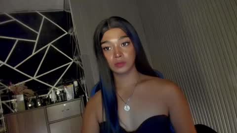 Snapshot of trinityfucksyou chatting on 03-07-25, 06:46 Ms Ella online show from 03-07-25, 06:46